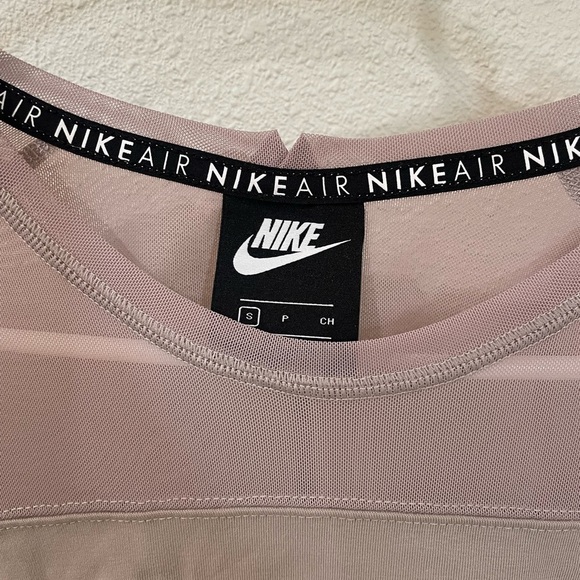 Nike Air Women's Sheer Long Sleeve Mesh Bodysuit Size Small - Picture 4 of 9